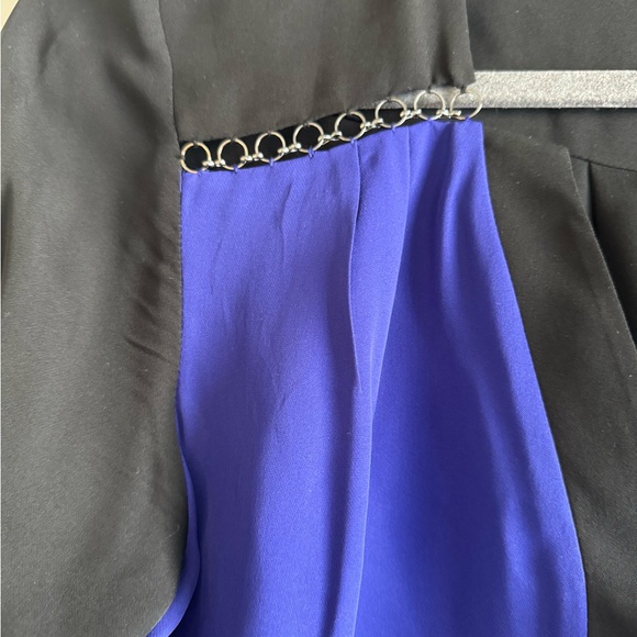 Elegant Black and Blue Women's Silk Top by Elie Tahari, size S, EUC! - Picture 4 of 11